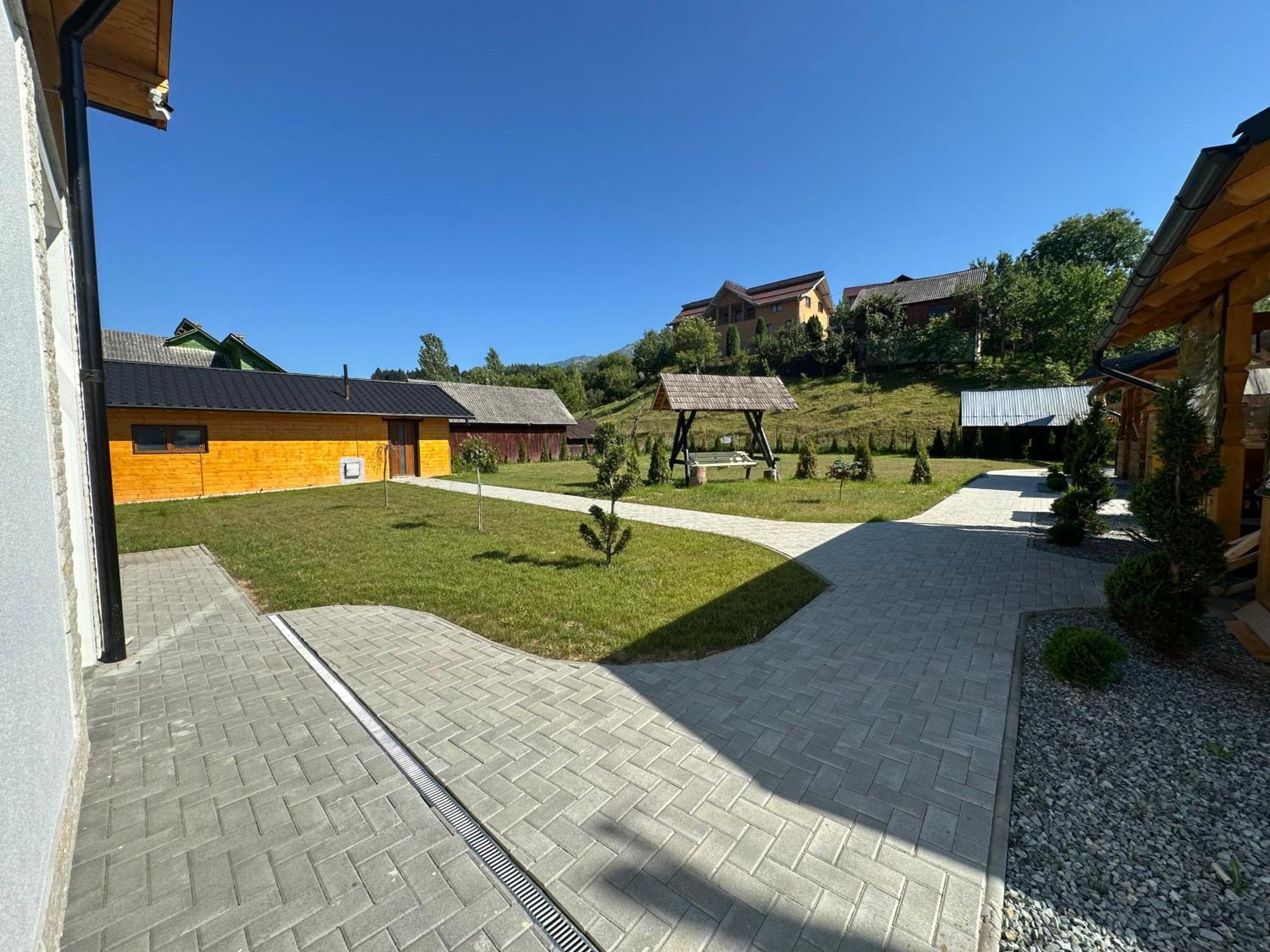 Popasul Din Vale Hotel Moisei Luaran gambar