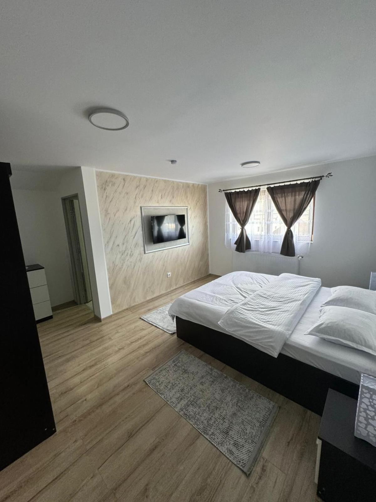 Popasul Din Vale Hotel Moisei Luaran gambar
