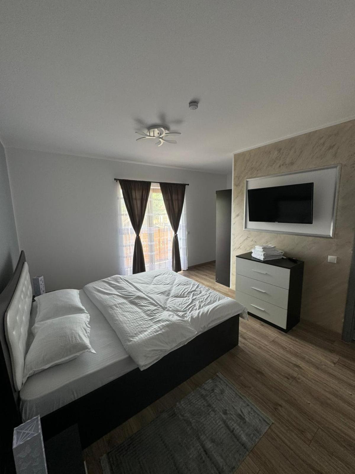 Popasul Din Vale Hotel Moisei Luaran gambar